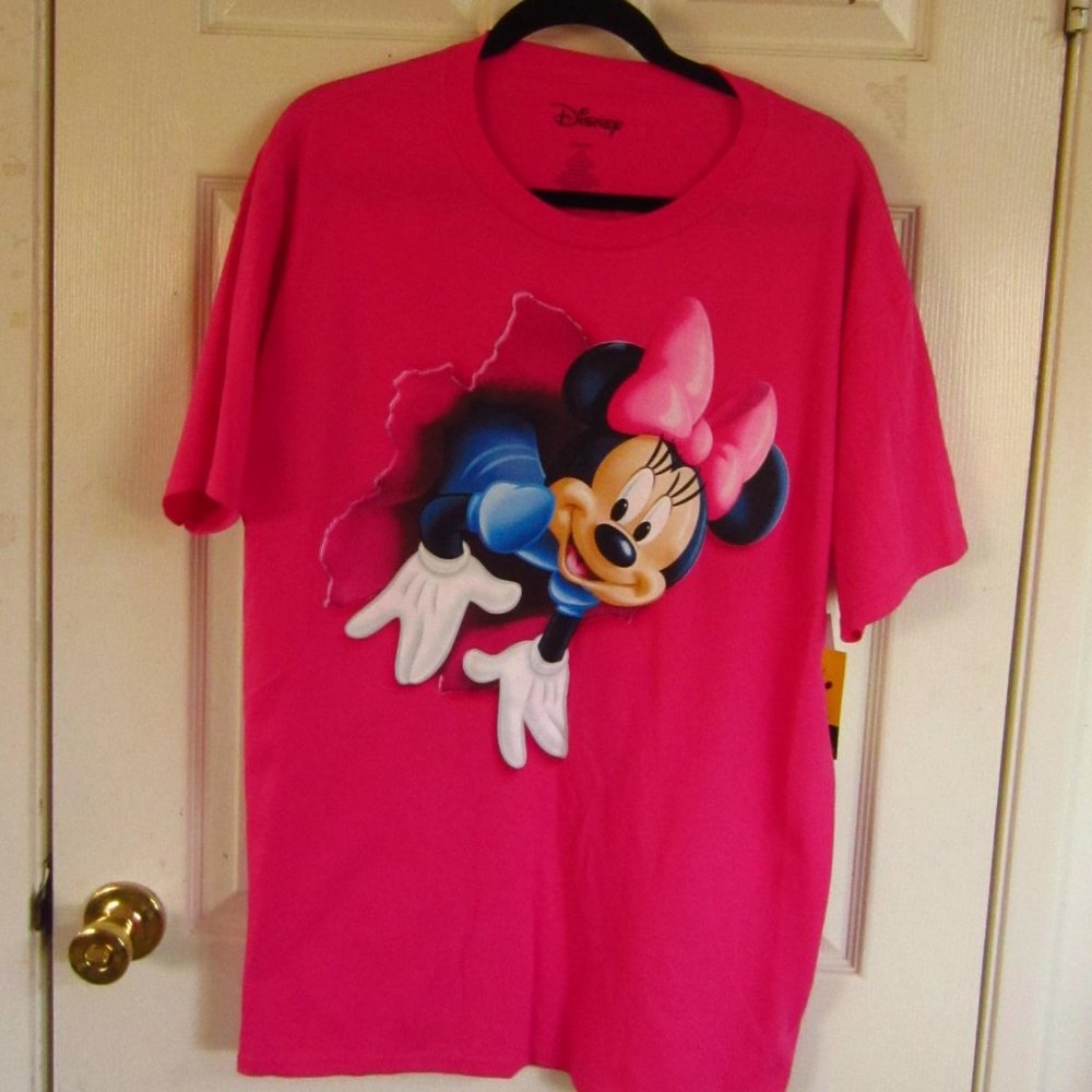 Minnie Mouse T shirt from Disney World size large